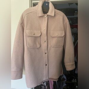 Zara woman's light pink Shirt Jacket. Very warm. Wears bigger than an XS.